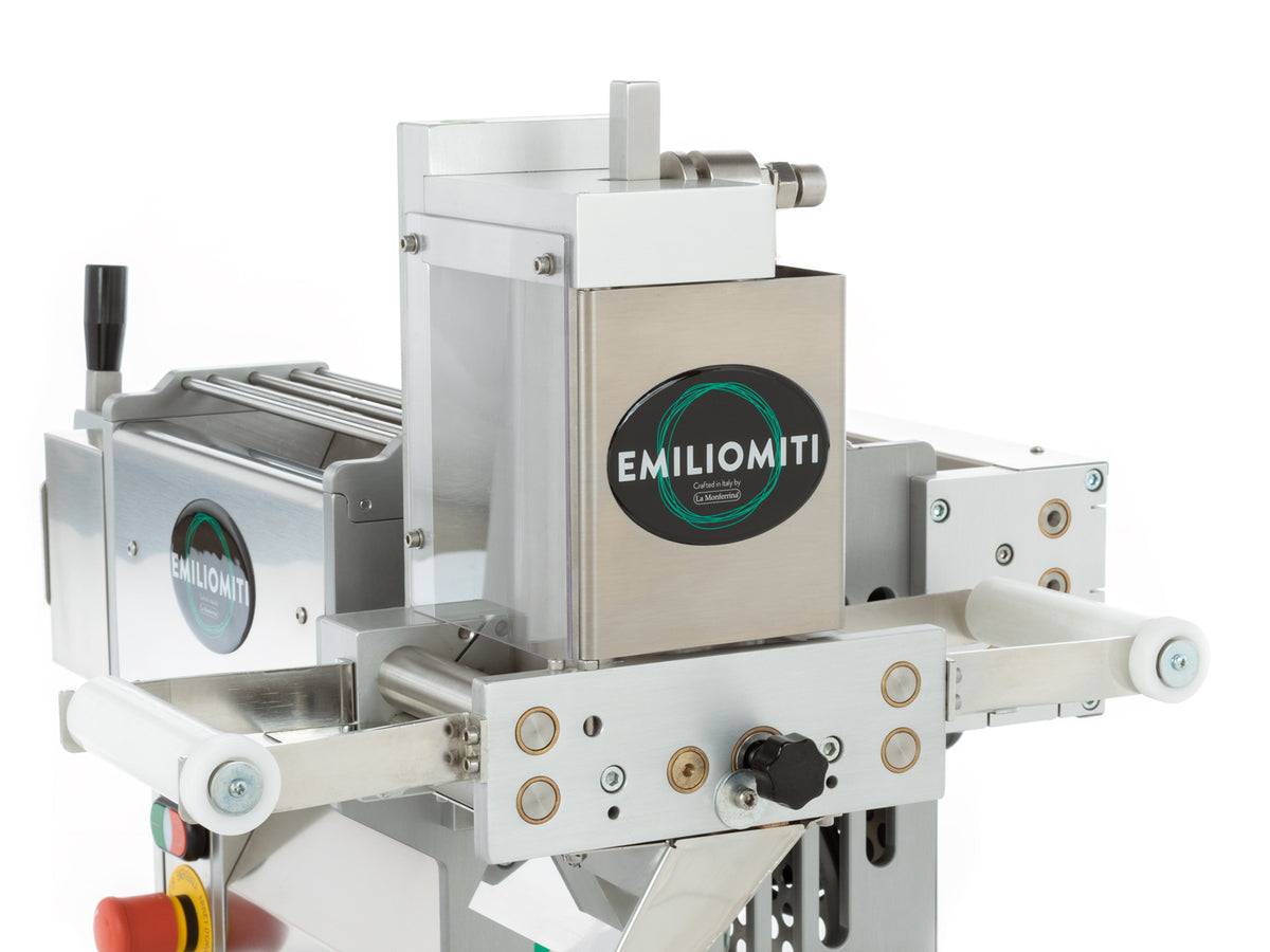 NINA 170 - Pasta Dough Sheeter with Built-In Cutters